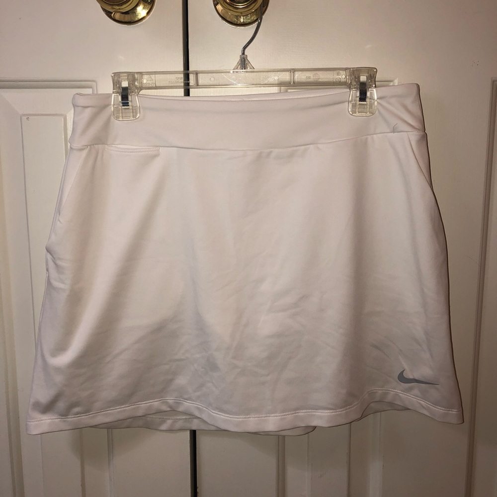 Women’s Nike Golf Skirt Size Large